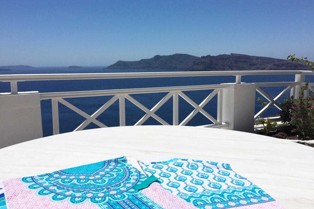 #EscapeMore: Santorini Travel Guide