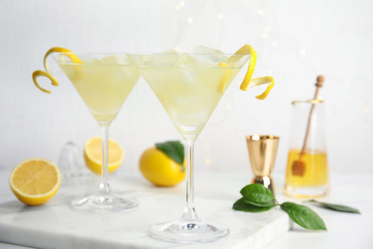 #SunshineSpotlight: Palm Valley Bee's Knees Cocktail