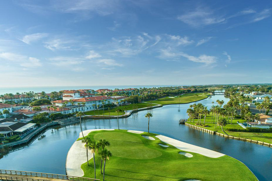 #SunshineSpotlight: Palm Valley Travel Guide