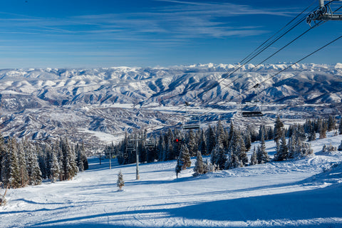 A mountain in Aspen, Colorado during the winter.